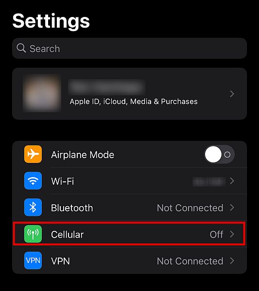 Configuración de iPhone con la opción celular resaltada