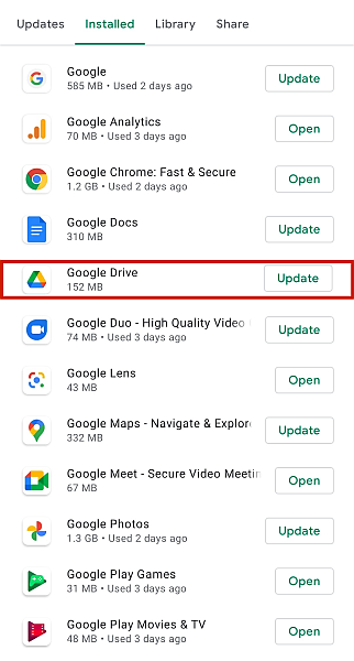 Google Play zobrazuje nainstalované aplikace na zařízení Android
