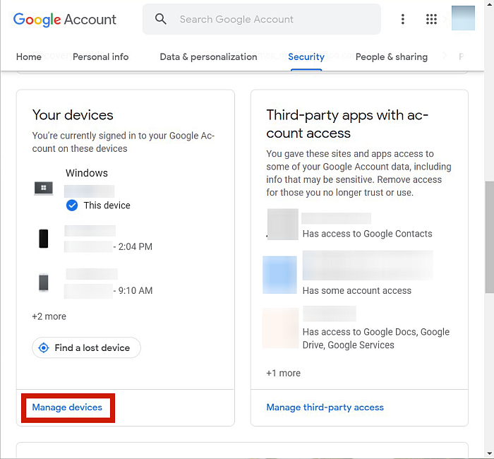 Pestaña de seguridad de la cuenta de Google con la opción Administrar dispositivos resaltada