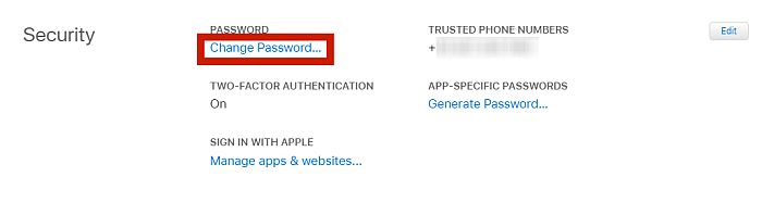 Sekcja zabezpieczeń Apple ID z podświetlonym przyciskiem zmiany hasła