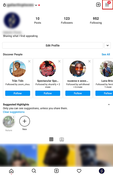 Snímek obrazovky profilové stránky Instagramu se zvýrazněným tlačítkem na hamburger