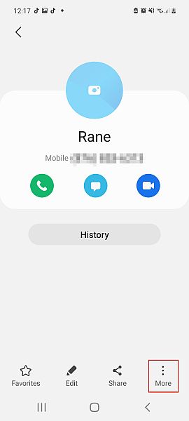 Whatsapp pour Android avec le menu kebab en surbrillance