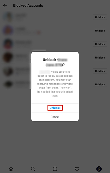 Instagramのブロック解除確認プロンプトのスクリーンショット